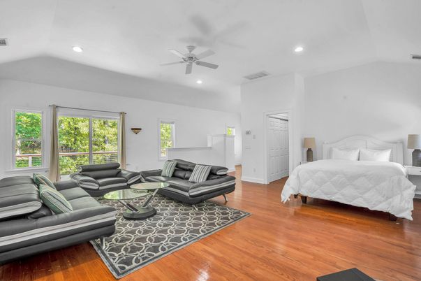 Bedroom, Interior, Living room, Recessed Lighting, Wood Texture Flooring