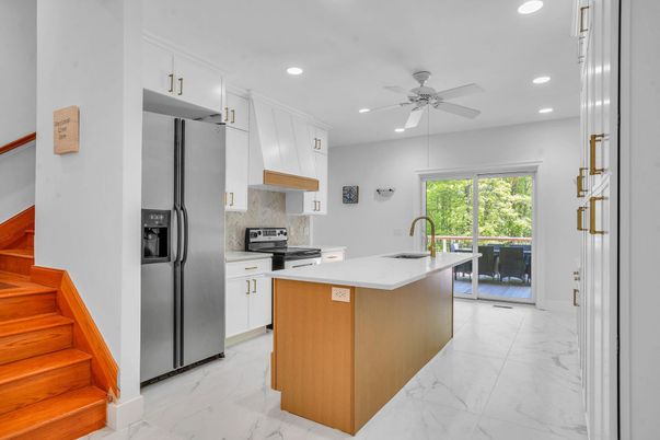 Interior, Kitchen, Marble, Recessed Lighting, Stainless Steel Appliances
