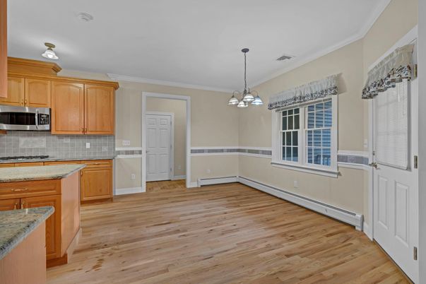 Interior, Kitchen, Pendant Lights, Wood Texture Flooring
