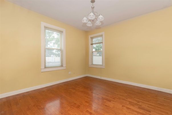 Chandelier, Empty room, Interior, Wood Texture Flooring