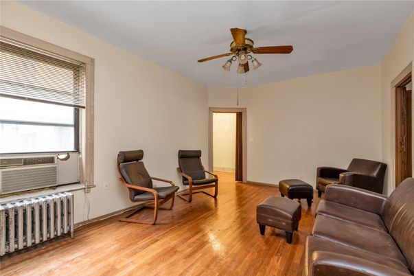 Home Theatre Room, Interior, Wood Texture Flooring