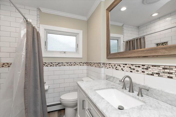 Bathroom, Interior, Recessed Lighting, Wood Texture Flooring