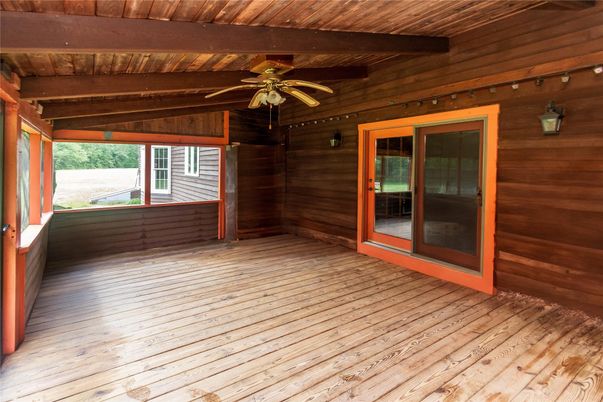 Empty room, Interior, Wooden Beams, Wooden Ceilings, Wood Texture Flooring, Wooden Walls