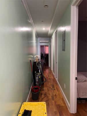 Fitness Equipment, Interior, Recessed Lighting, Wood Texture Flooring