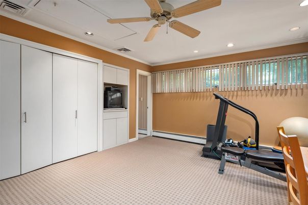 Fitness Equipment, Interior, Recessed Lighting