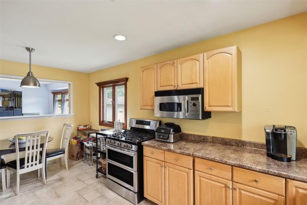 Dining room, Interior, Kitchen, Pendant Lights, Recessed Lighting
