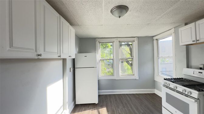 Interior, Kitchen, Wood Texture Flooring