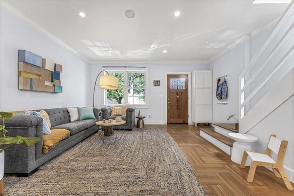 Interior, Living room, Recessed Lighting, Wood Texture Flooring