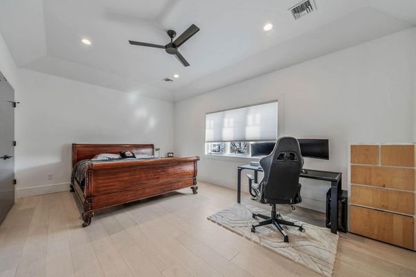 Bedroom, Home Office, Interior, Recessed Lighting, Wood Texture Flooring