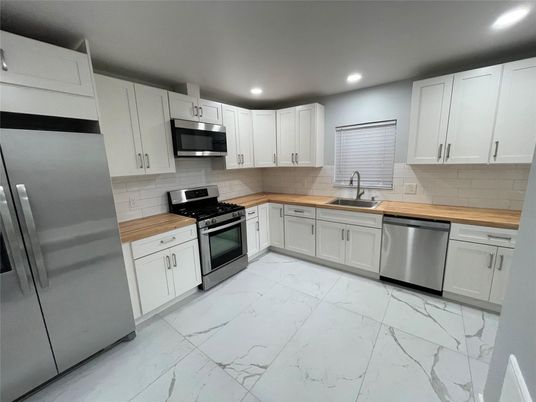 Interior, Kitchen, Marble, Recessed Lighting, Stainless Steel Appliances