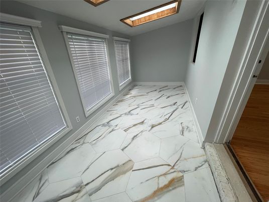 Empty room, Interior, Marble