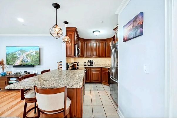 Interior, Kitchen, Pendant Lights, Recessed Lighting