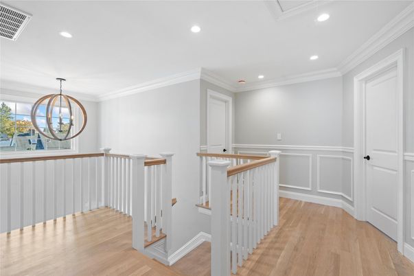 Interior, Pendant Lights, Recessed Lighting, Wood Texture Flooring