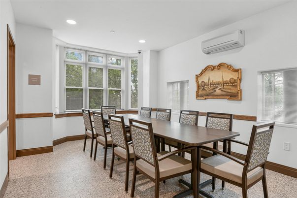 Dining room, Interior, Recessed Lighting