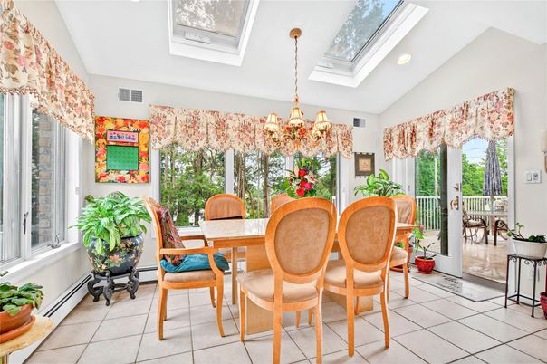 Chandelier, Dining room, Interior, Recessed Lighting