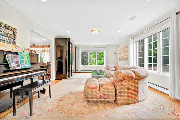 Interior, Living room, Piano, Recessed Lighting, Wood Texture Flooring