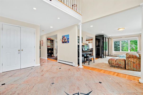 Interior, Piano, Recessed Lighting, Wood Texture Flooring