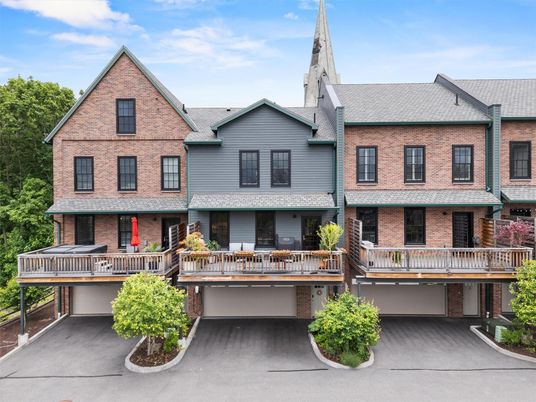 Attached, Exterior, Facade, Brick Facade, Rowhouse
