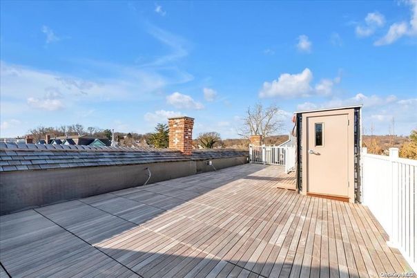 Exterior, Wood Texture Flooring