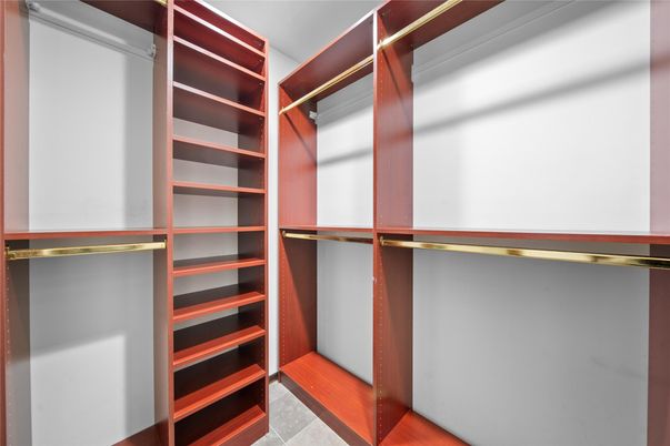 Interior, Walk-in Closets