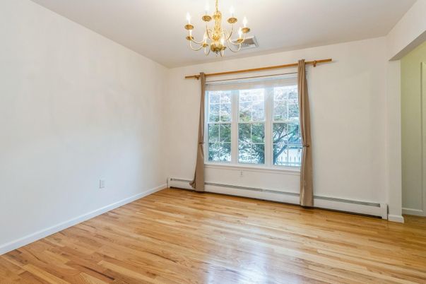 Chandelier, Empty room, Interior, Wood Texture Flooring
