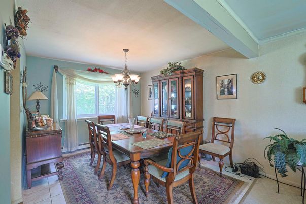 Chandelier, Dining room, Interior