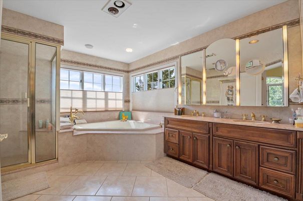 Bathroom, Dual Sink Vanities, Glass Shower, Interior, Recessed Lighting