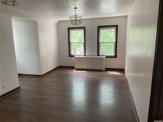 Chandelier, Empty room, Interior, Wood Texture Flooring