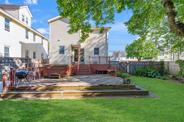Backyard, Exterior, Hot Tub