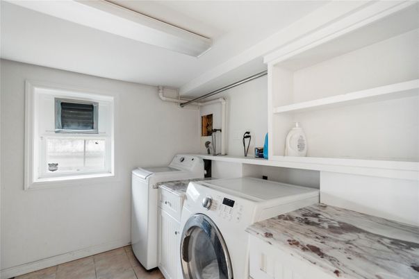 Interior, Washer