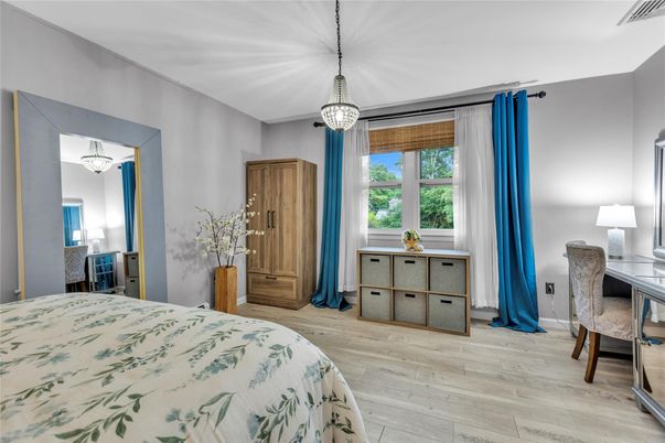 Bedroom, Interior, Pendant Lights, Wood Texture Flooring
