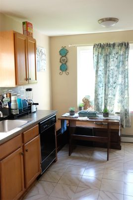 Interior, Kitchen, Marble, Recessed Lighting