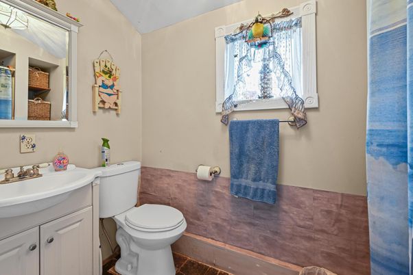 Bathroom, Interior