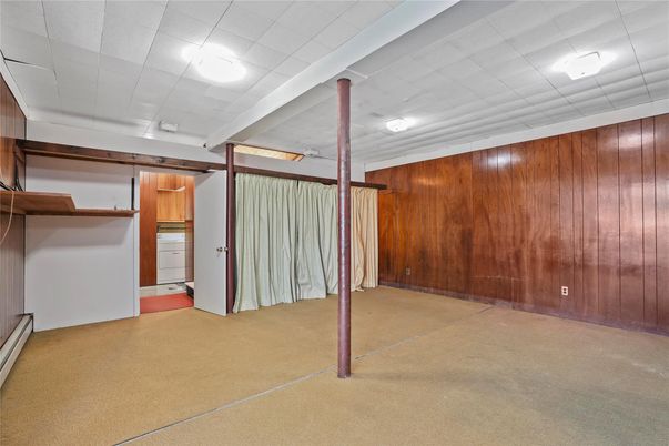 Empty room, Interior, Wooden Walls