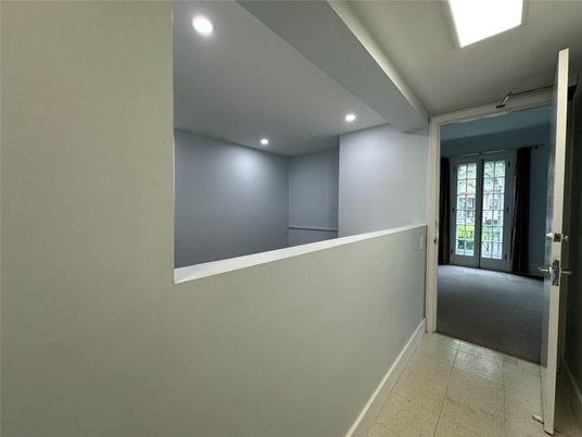 Interior, Recessed Lighting