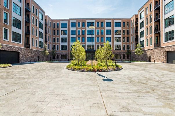 Exterior, Facade, Condo Building
