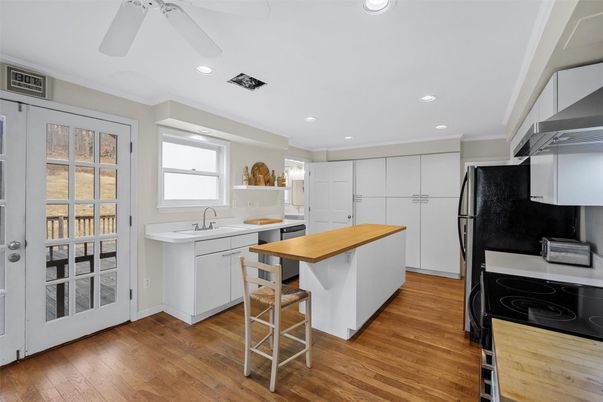 Interior, Kitchen, Recessed Lighting, Wood Texture Flooring