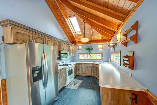 Interior, Kitchen, Stainless Steel Appliances, Wooden Beams, Wooden Ceilings, Wood Texture Flooring
