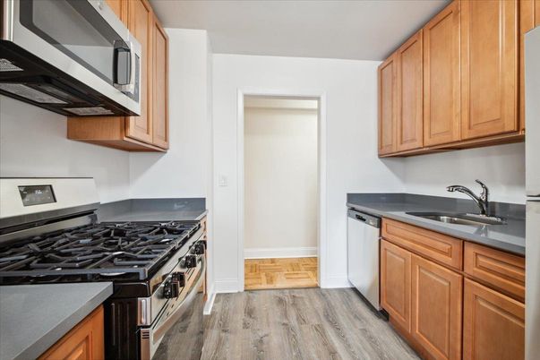 Interior, Kitchen, Stainless Steel Appliances, Wood Texture Flooring