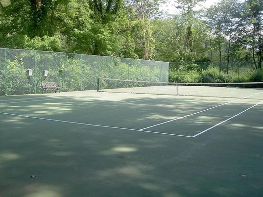 Exterior, Tennis Courts