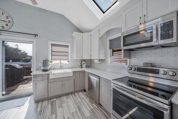 Interior, Kitchen, Stainless Steel Appliances, Wood Texture Flooring