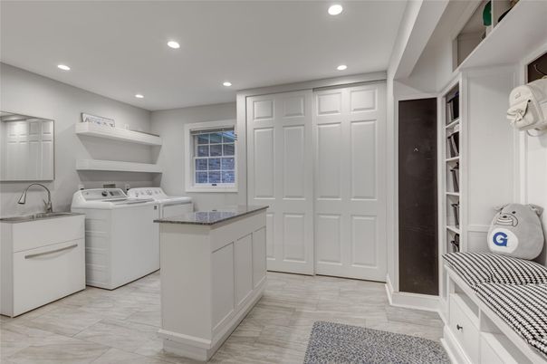 Interior, Recessed Lighting, Washer