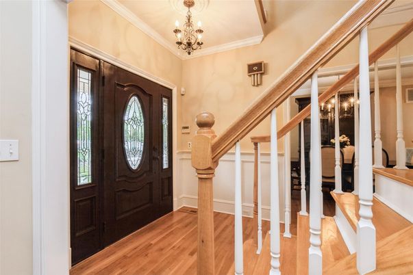 Chandelier, Interior, Wood Texture Flooring