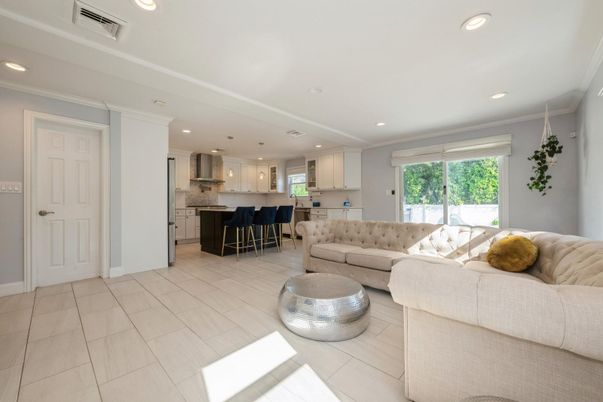 Interior, Kitchen, Living room, Recessed Lighting