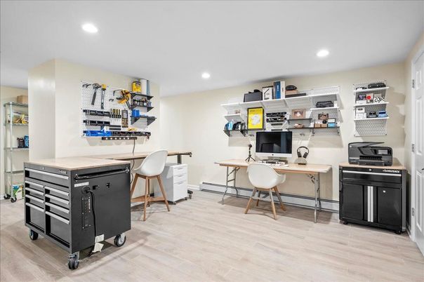 Home Office, Interior, Recessed Lighting, Wood Texture Flooring