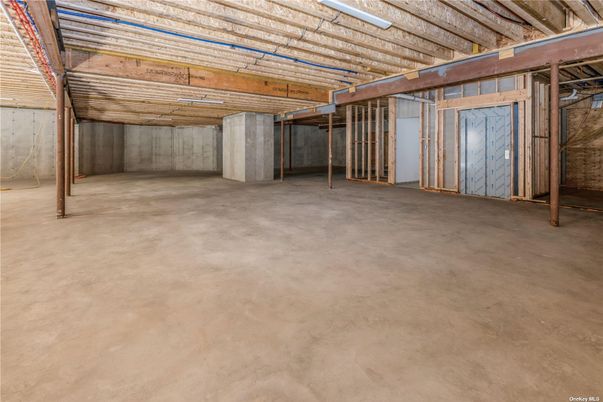 Interior, Wooden Beams