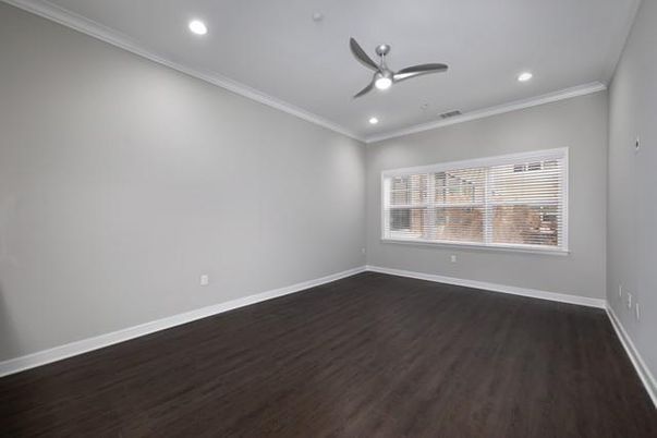 Empty room, Interior, Recessed Lighting, Wood Texture Flooring