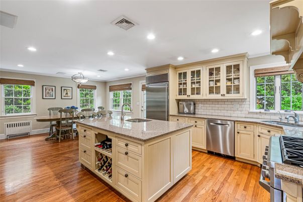 Dining room, Interior, Kitchen, Recessed Lighting, Stainless Steel Appliances, Wood Texture Flooring
