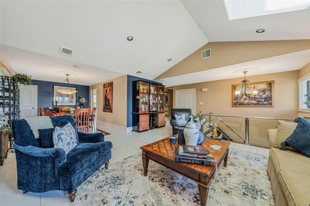 Dining room, Interior, Living room, Pendant Lights, Recessed Lighting