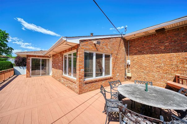 Exterior, Wood Texture Flooring